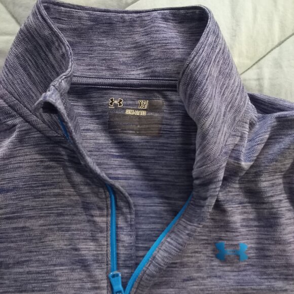 Under Armour Long Sleeve 1/4 Zip XS - Picture 3 of 4